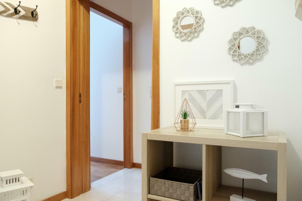 Apartment With Balcony In The Square ポルト エクステリア 写真