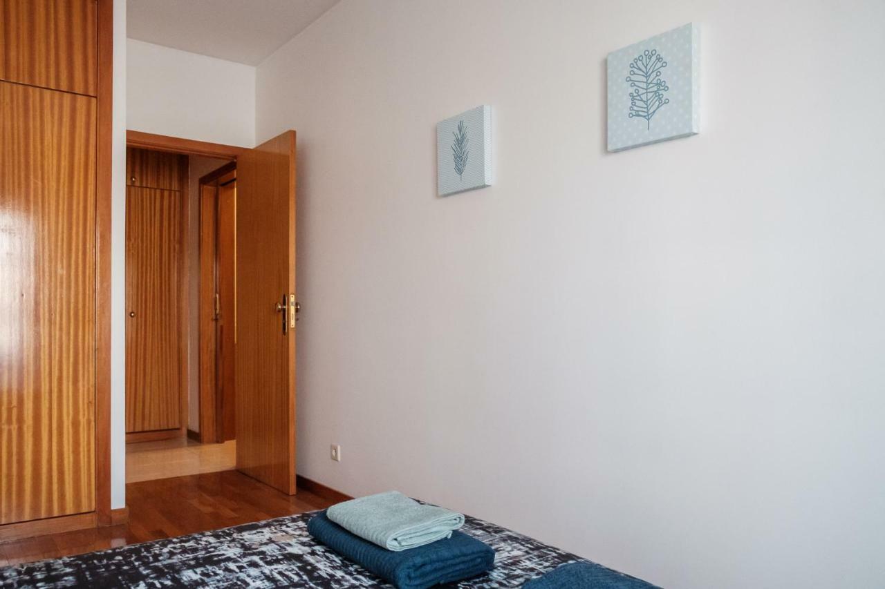 Apartment With Balcony In The Square ポルト エクステリア 写真
