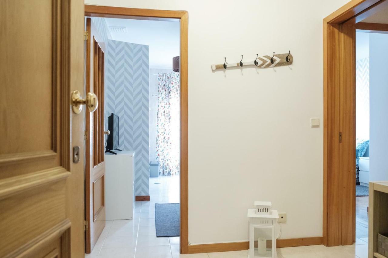 Apartment With Balcony In The Square ポルト エクステリア 写真